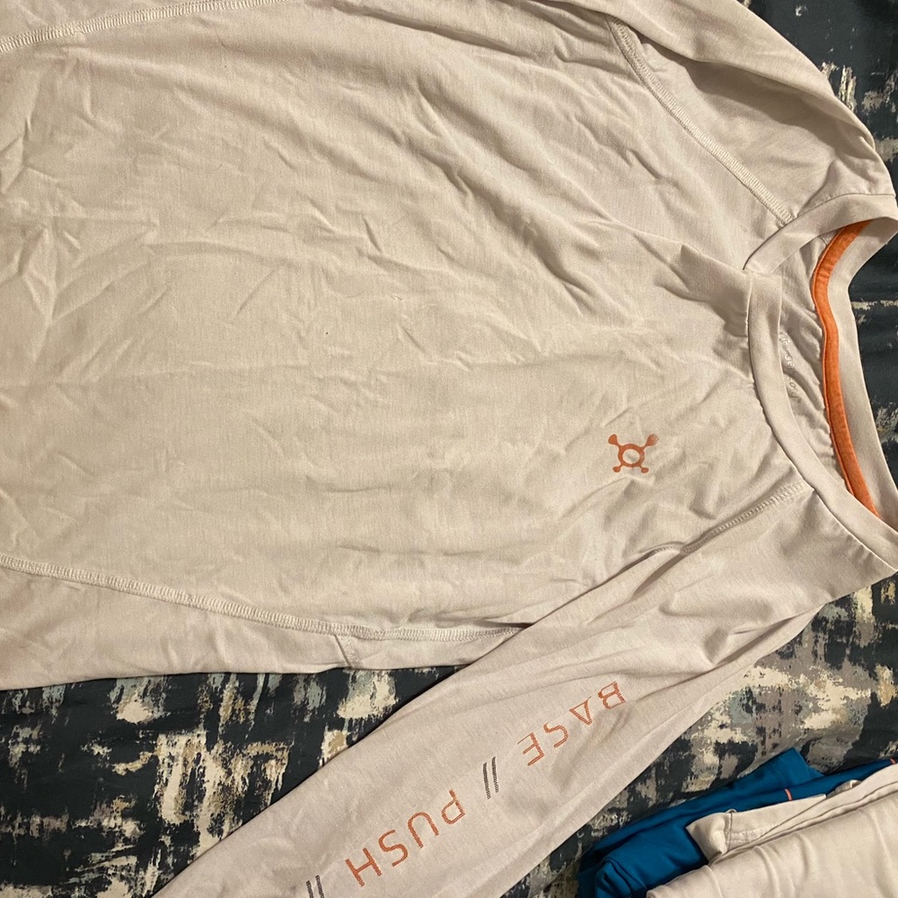 Long sleeve orangetheory shirt size small